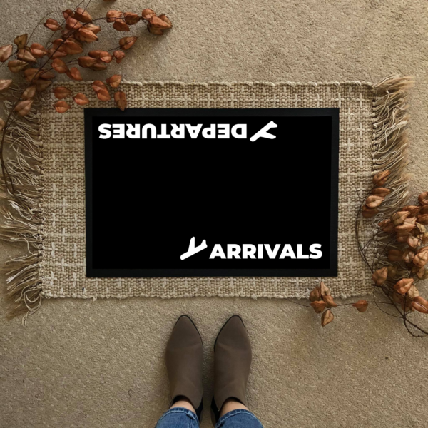 arrivals flat - Egyedi lábtörlők
